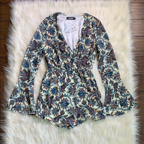 Missguided Pants - ❤️ Missguided Paisley Bell Sleeves Playsuit ❤️